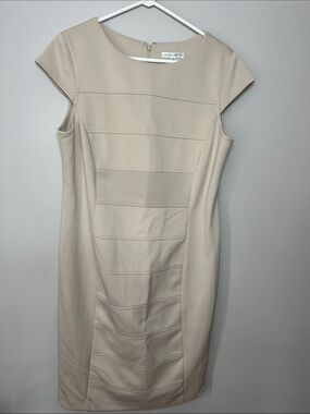 Sandra Darren Beige Cap-Sleeve Sheath Dress size 16